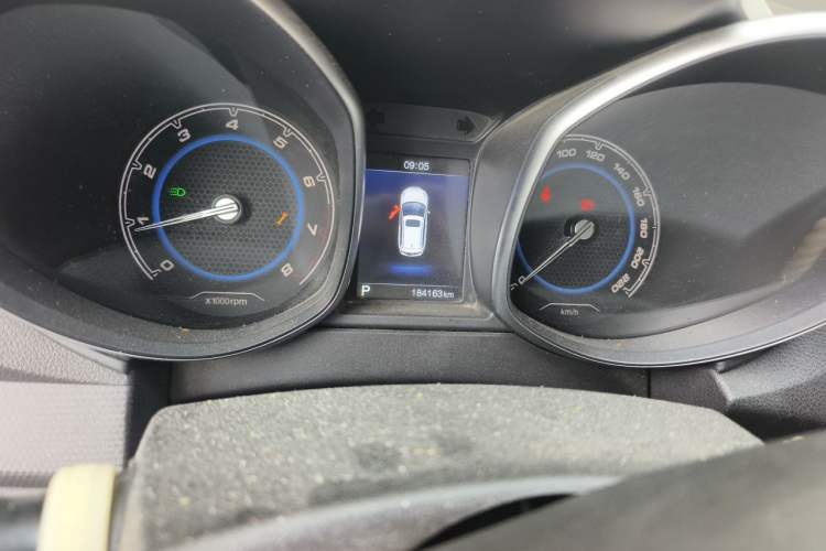 Used Chery Tiggo 5 2016 2.0L CVT Jiayue Edition Odometer Close Up