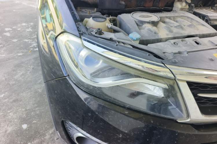 Used Chery Tiggo 5 2016 2.0L CVT Jiayue Edition Right Front Headlight