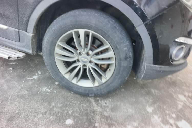Used Chery Tiggo 5 2016 2.0L CVT Jiayue Edition Right Front Wheel Hub