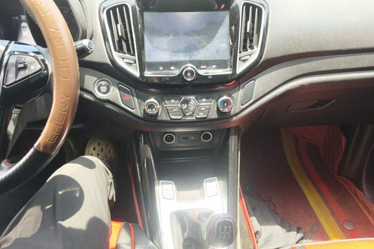 Used Chery Tiggo 5 2016 1.5T Manual Jiayue Trust Edition Audio And AC Panel