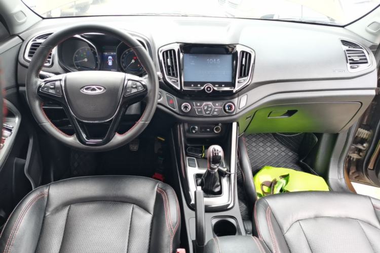 Used Chery Tiggo 5 2016 1.5T Manual Jiayue Trust Edition Center Console