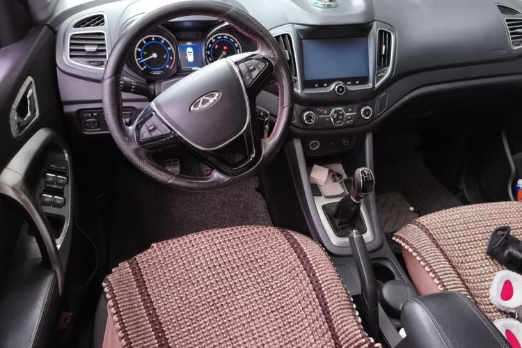 Used Chery Tiggo 5 2016 1.5T Manual Family Edition Center Console
