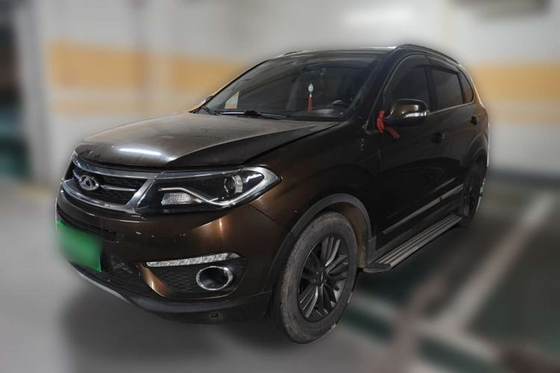 Used Chery Tiggo 5 2016 2.0L CVT Family Deluxe Edition Front Left 45 Deg