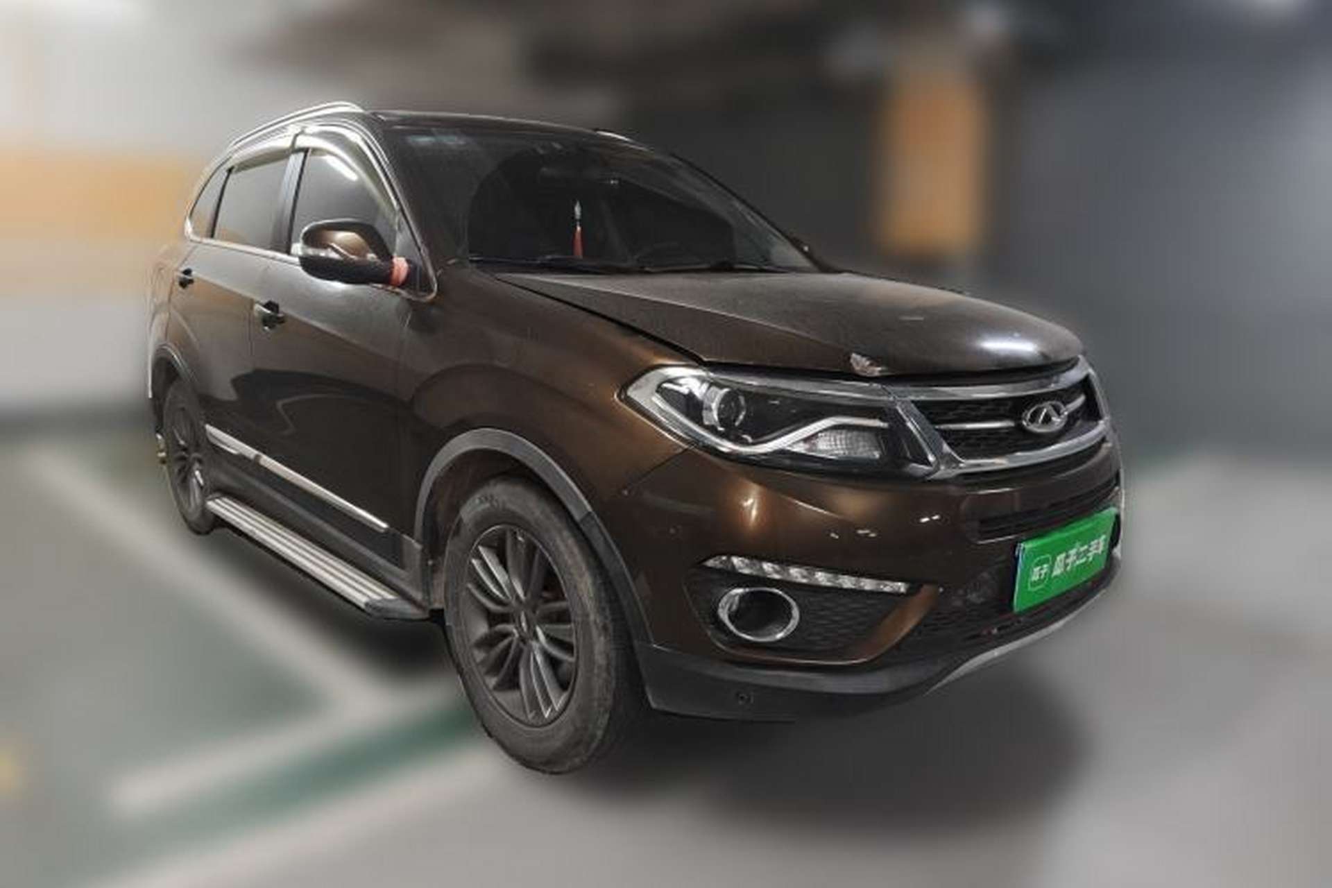 Used Chery Tiggo 5 2016 2.0L CVT Family Deluxe Edition Front Right 45 Deg