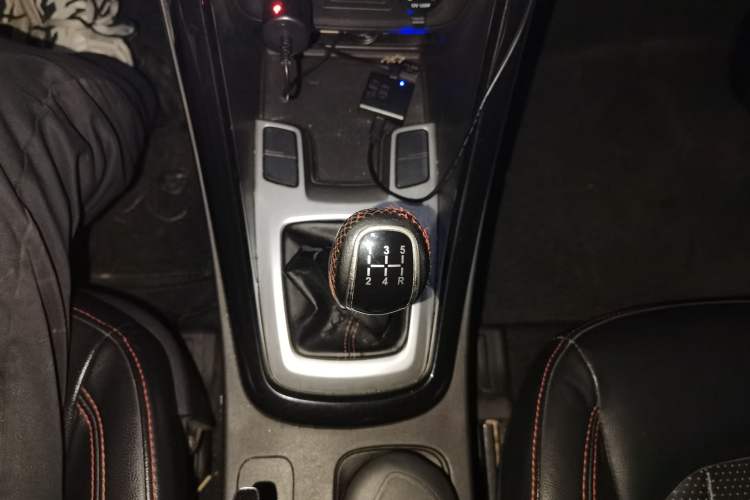 Used Chery Tiggo 5 2016 1.5T Manual Jiayue Trust Edition Gear Lever
