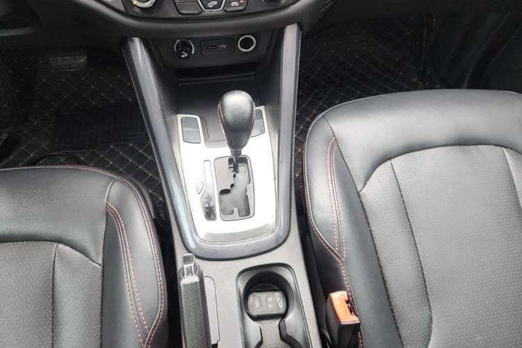 Used Chery Tiggo 5 2016 2.0L CVT Jiayue Edition Gear Lever
