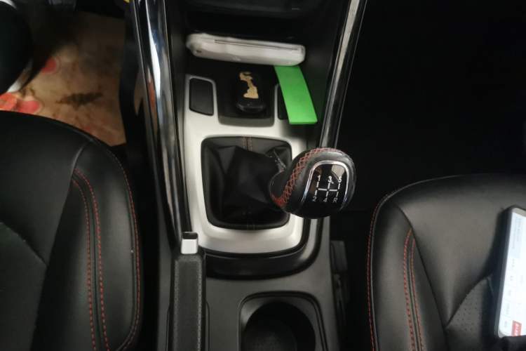 Used Chery Tiggo 5 2016 1.5T Manual Jiayue Trust Edition Gear Lever
