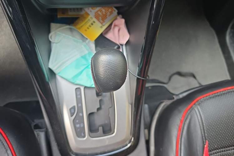 Used Chery Tiggo 5 2016 2.0L CVT Family Deluxe Edition Gear Lever