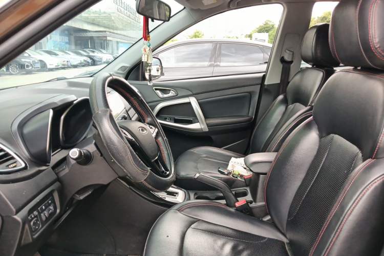 Used Chery Tiggo 5 2016 2.0L CVT Family Deluxe Edition Left Front Seat