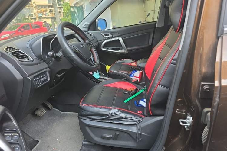 Used Chery Tiggo 5 2016 2.0L CVT Family Deluxe Edition Left Front Seat