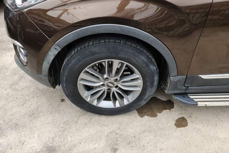 Used Chery Tiggo 5 2016 2.0L CVT Jiayue Edition Left Front Wheel Hub