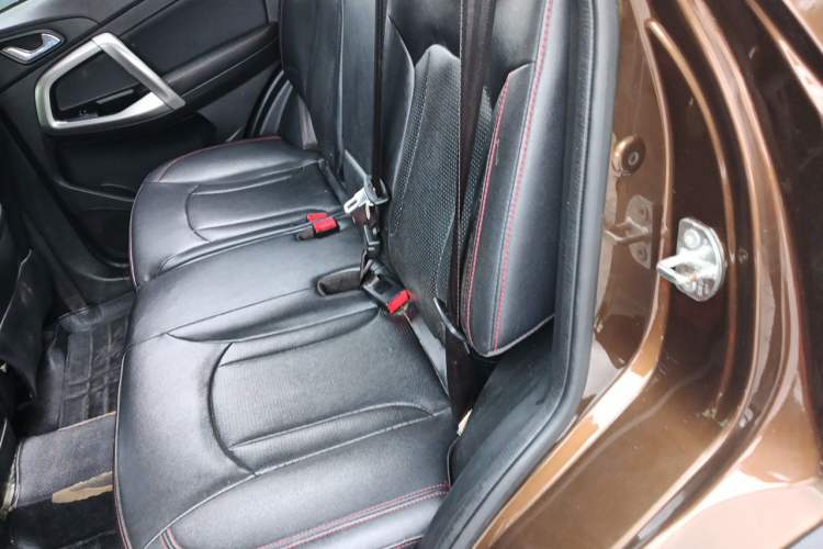 Used Chery Tiggo 5 2016 2.0L CVT Family Deluxe Edition Left Rear Seat