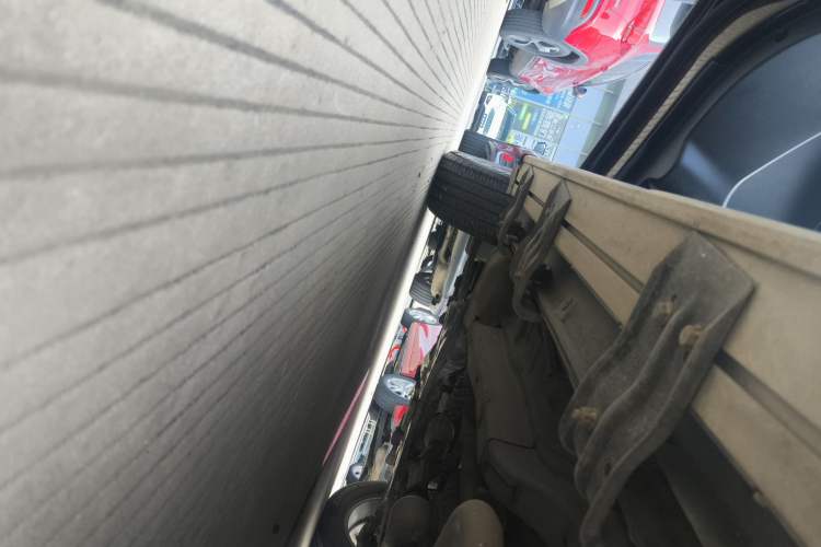 Used Chery Tiggo 5 2016 1.5T Manual Jiayue Trust Edition Left Side Sill
