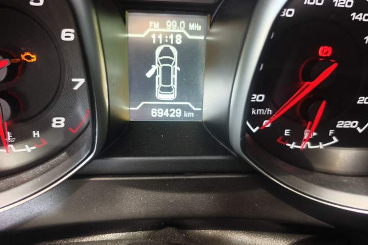 Used Chery Tiggo 5 2016 2.0L Manual Jia Yue Edition Odometer Close Up
