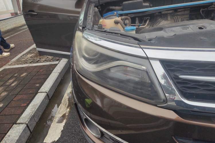 Used Chery Tiggo 5 2016 1.5T Manual Family Edition Right Front Headlight