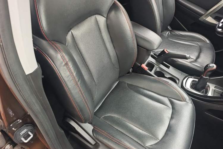 Used Chery Tiggo 5 2016 2.0L Manual Jia Yue Edition Right Front Seat