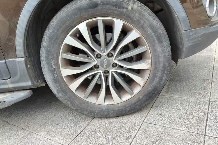 Used Chery Tiggo 5 2016 1.5T Manual Jiayue Trust Edition Right Front Wheel Hub