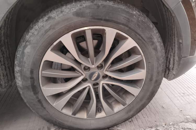 Used Chery Tiggo 5 2016 1.5T Manual Family Edition Right Front Wheel Hub