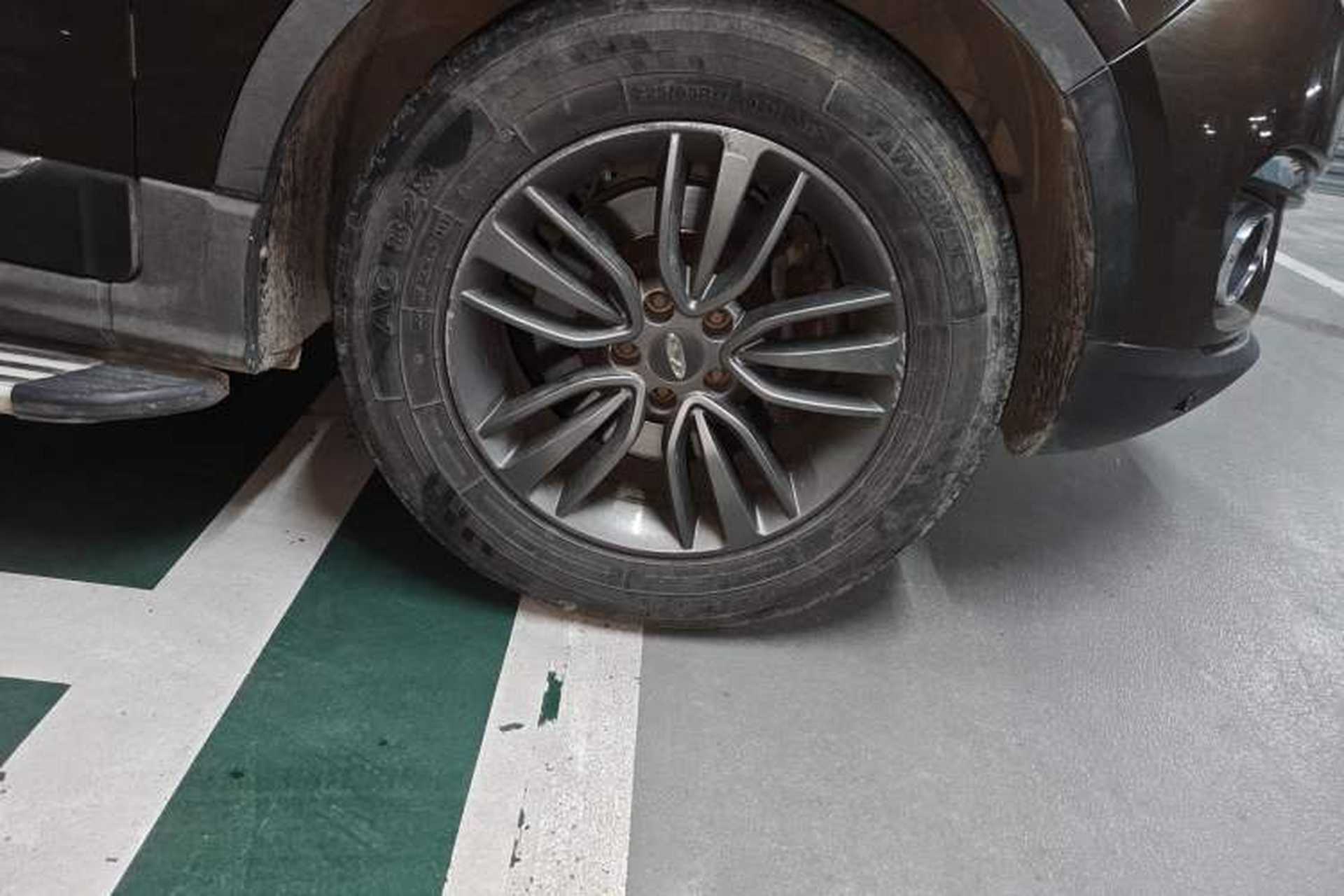Used Chery Tiggo 5 2016 2.0L CVT Family Deluxe Edition Right Front Wheel Hub