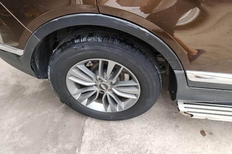 Used Chery Tiggo 5 2016 2.0L CVT Jiayue Edition Right Rear Wheel Hub