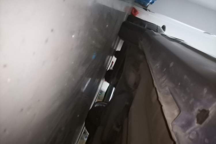 Used Chery Tiggo 5 2016 2.0L CVT Family Deluxe Edition Right Side Sill