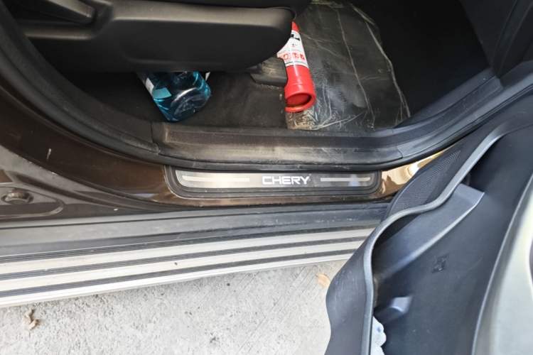 Used Chery Tiggo 5 2016 2.0L CVT Jiayue Trust Edition Right Side Sill
