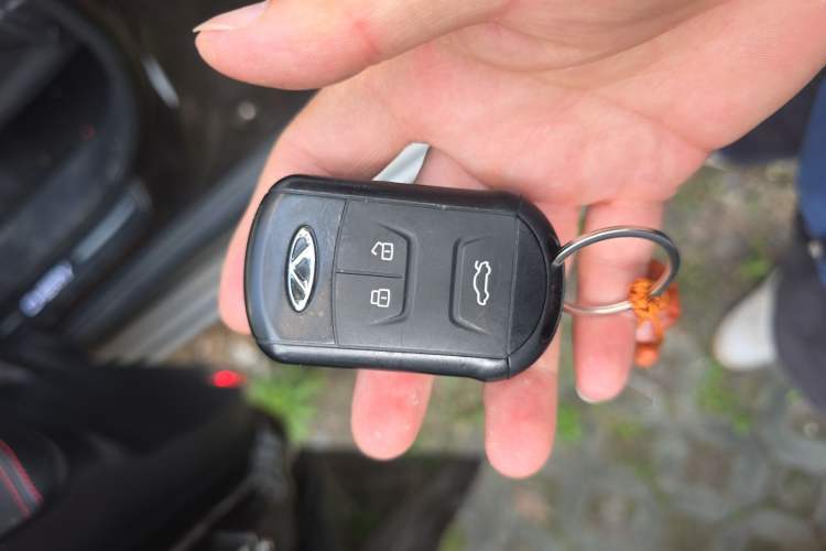 Used Chery Tiggo 5 2016 2.0L CVT Family Deluxe Edition Vehicle Key