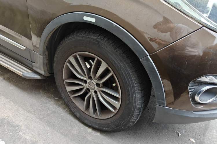 Used Chery Tiggo 5 2016 2.0L CVT Jiayue Edition Right Front Wheel Hub