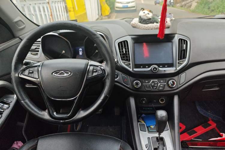 Used Chery Tiggo 5 2016 2.0L CVT Jiayue Edition Center Console
