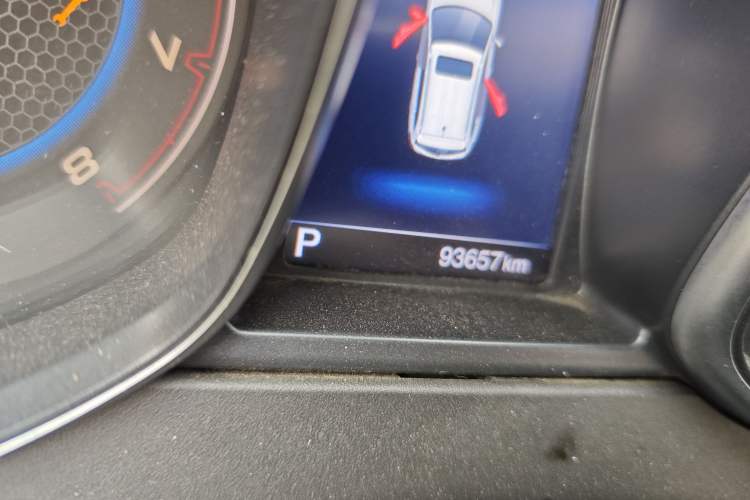 Used Chery Tiggo 5 2016 2.0L CVT Jiayue Edition Odometer Close Up