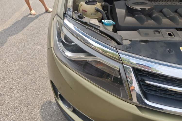 Used Chery Tiggo 5 2016 2.0L CVT Jiayue Edition Right Front Headlight