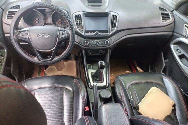 Used Chery Tiggo 5 2016 2.0L Manual Jia Yue Edition Center Console