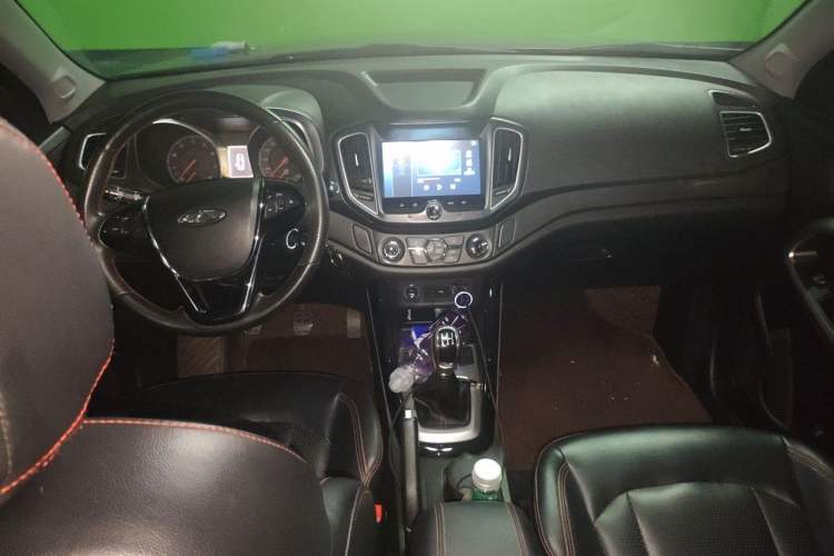 Used Chery Tiggo 5 2016 2.0L Manual Jia Yue Edition Center Console