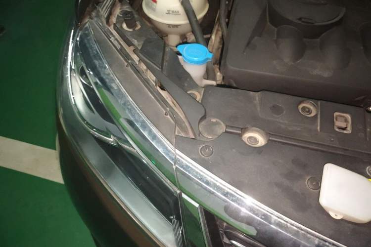 Used Chery Tiggo 5 2016 2.0L Manual Jia Yue Edition Engine Bay Right