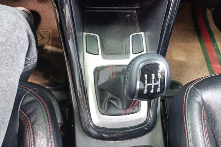 Used Chery Tiggo 5 2016 2.0L Manual Jia Yue Edition Gear Lever