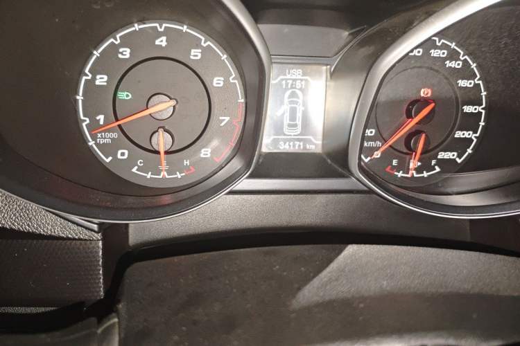 Used Chery Tiggo 5 2016 2.0L Manual Jia Yue Edition Odometer Close Up
