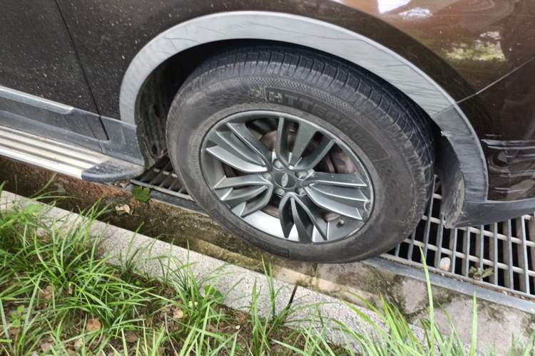Used Chery Tiggo 5 2016 2.0L Manual Jia Yue Edition Right Front Wheel Hub
