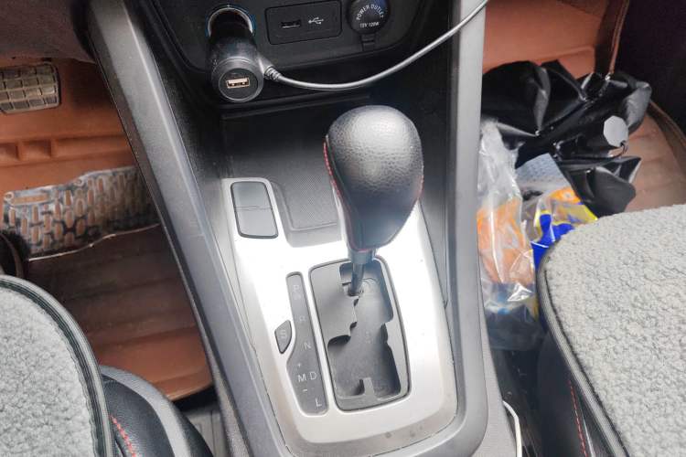 Used Chery Tiggo 5 2016 2.0L CVT Jiayue Trust Edition Gear Lever