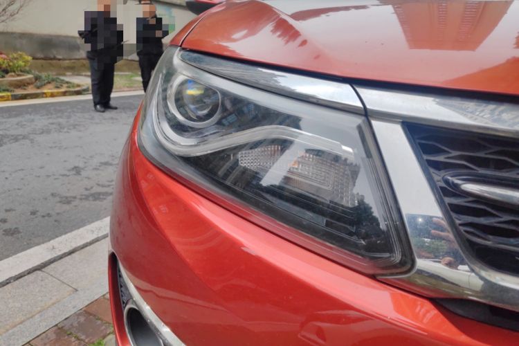 Used Chery Tiggo 5 2016 2.0L CVT Jiayue Trust Edition Right Front Headlight