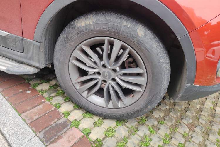 Used Chery Tiggo 5 2016 2.0L CVT Jiayue Trust Edition Right Front Wheel Hub