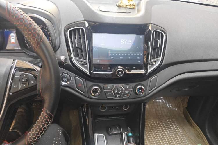 Used Chery Tiggo 5 2016 1.5T Manual Jiayue Trust Edition Audio And AC Panel