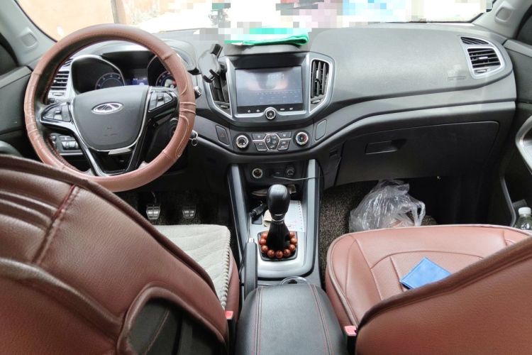 Used Chery Tiggo 5 2016 1.5T Manual Family Edition Center Console