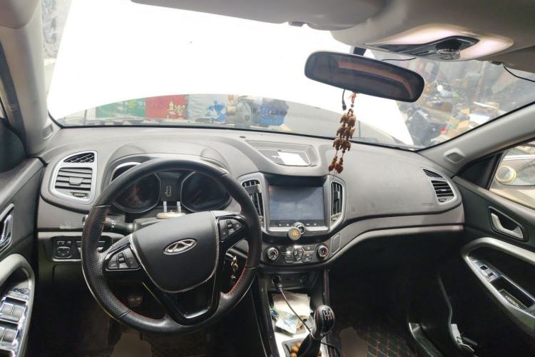 Used Chery Tiggo 5 2016 2.0L Manual Jia Yue Edition Center Console