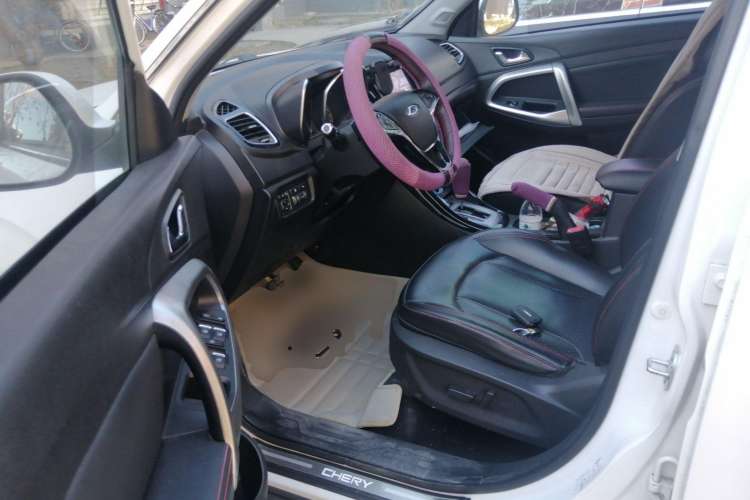 Used Chery Tiggo 5 2016 2.0L CVT Excellence Trust Edition Driver Seat