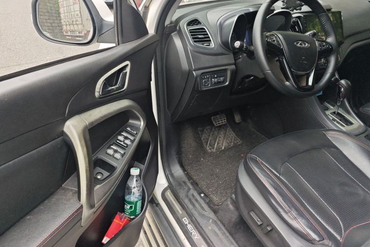 Used Chery Tiggo 5 2016 2.0L CVT Jiayue Trust Edition Driver Seat