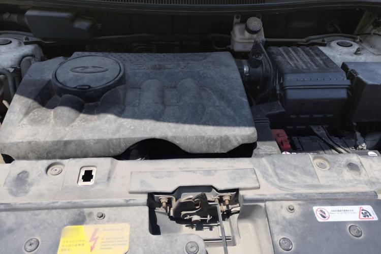 Used Chery Tiggo 5 2016 2.0L CVT Family Deluxe Edition Engine Bay