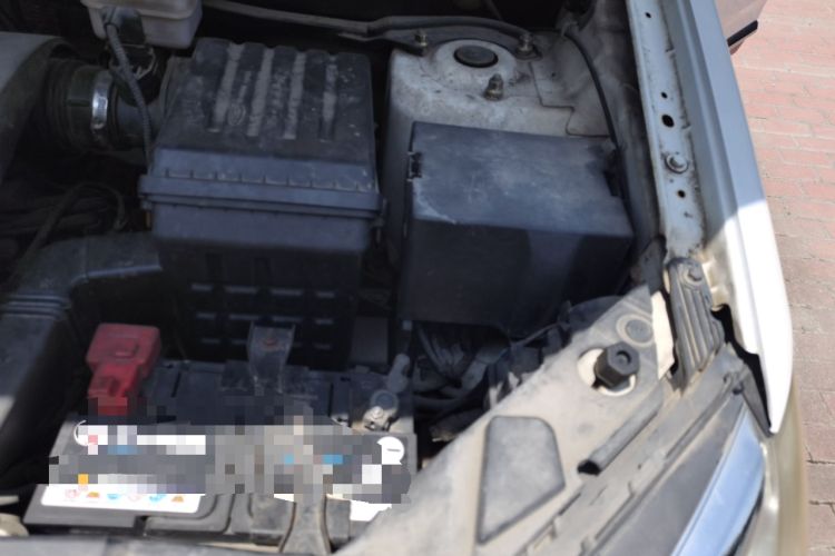 Used Chery Tiggo 5 2016 2.0L CVT Family Deluxe Edition Engine Bay Left