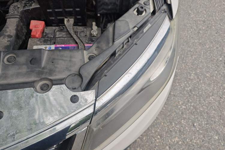 Used Chery Tiggo 5 2016 2.0L CVT Jiayue Trust Edition Engine Bay Left