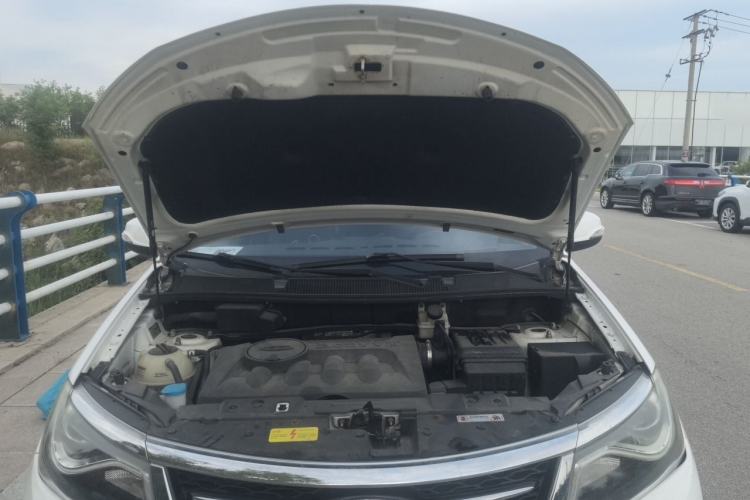 Used Chery Tiggo 5 2016 2.0L CVT Jiayue Edition Engine Bay