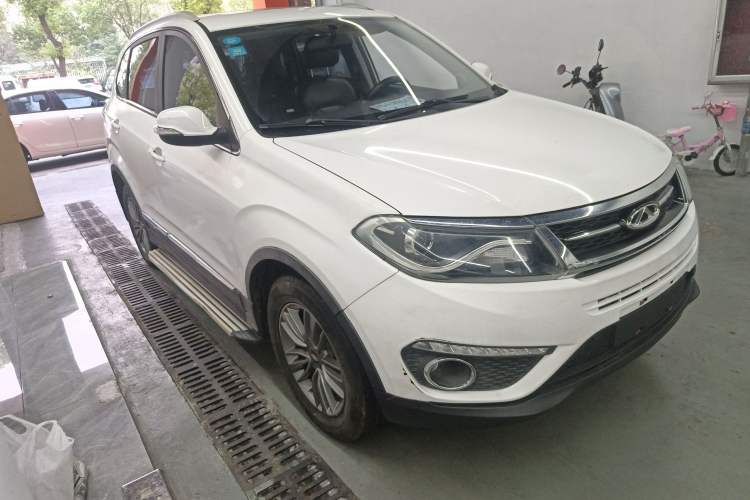 Used Chery Tiggo 5 2016 2.0L CVT Jiayue Edition Front Right 45 Deg